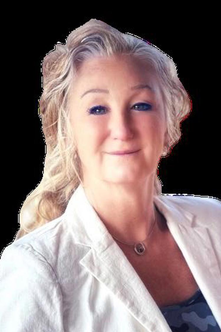 Portrait of Dr. Suzannah Le Brocq