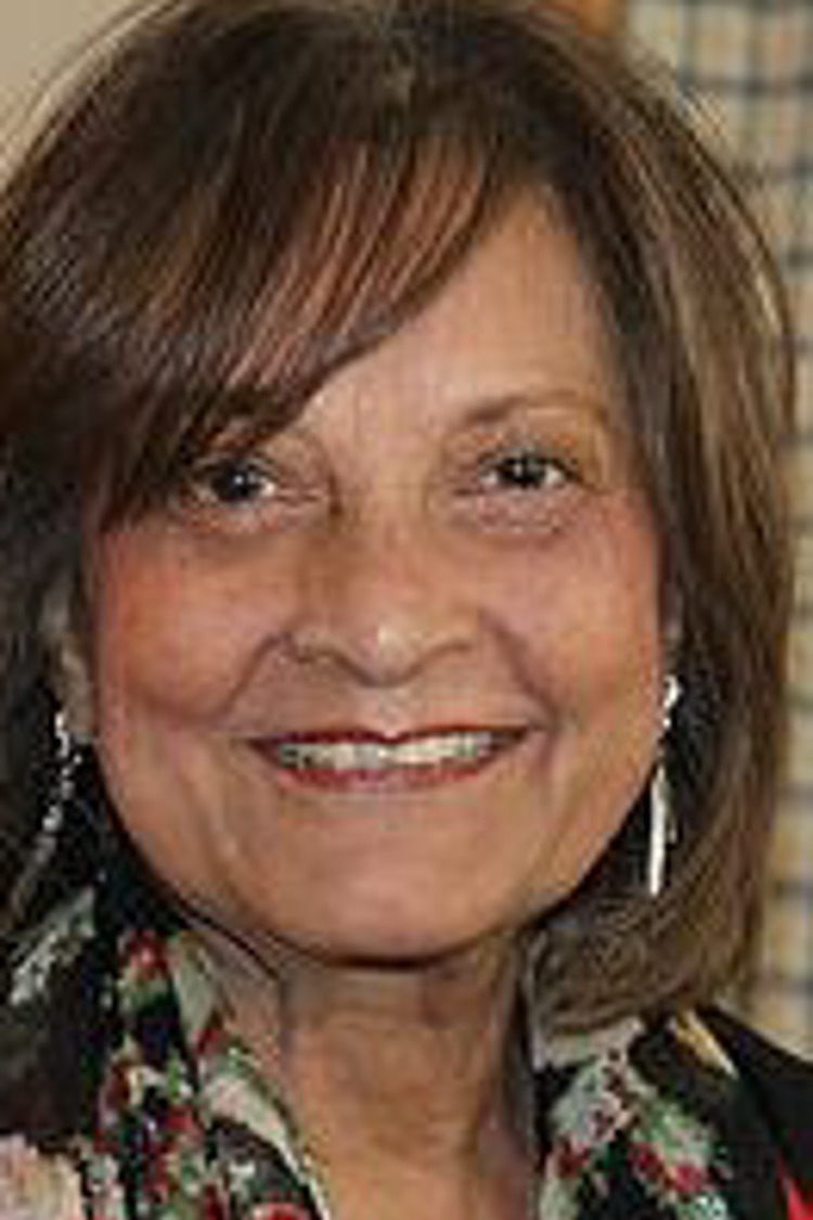 Portrait of Shayda Nanji