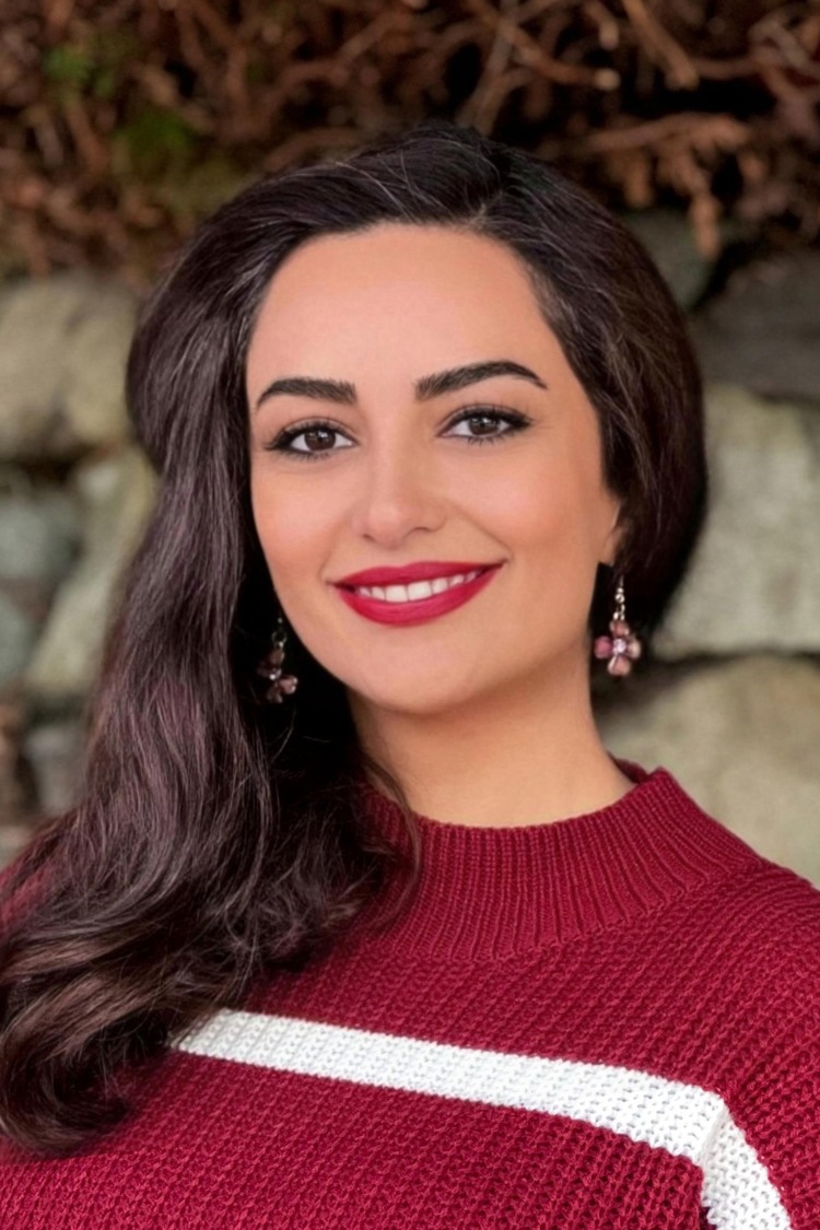 Portrait of Elmira Abdolzadeh Fakhr