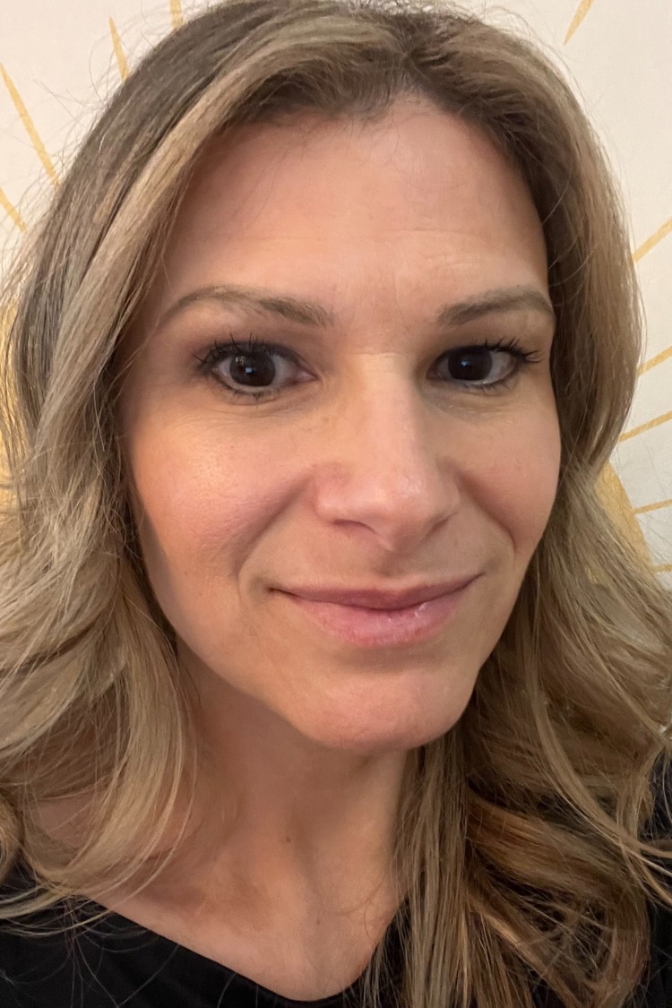 Portrait of Shawna Yesovitch