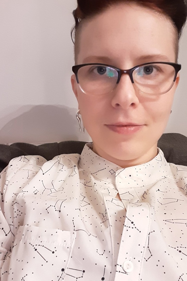 Portrait of Jess Griffiths